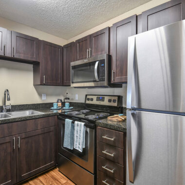 Bradford Pear Apartment Image 8