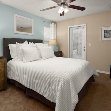 Bradford Pear Apartment Image 10