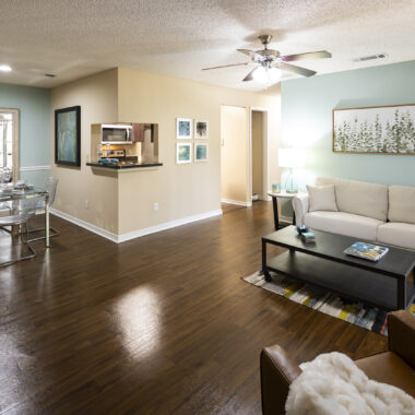 Bradford Pear Apartment Image 3